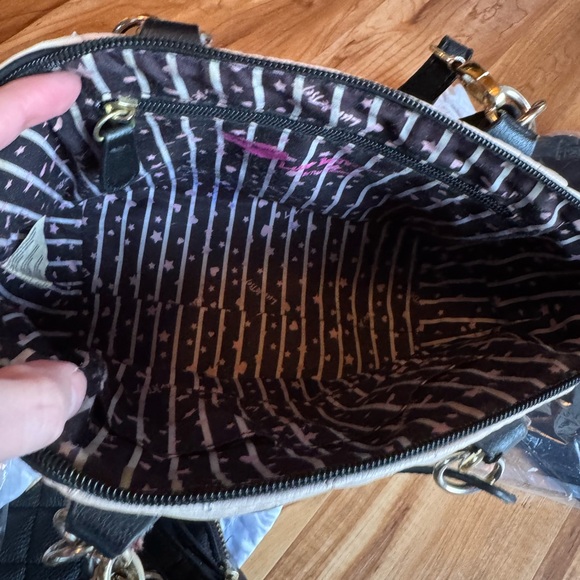 LIVE 🎥 Show Notification 🔔 - Picture 9 of 11